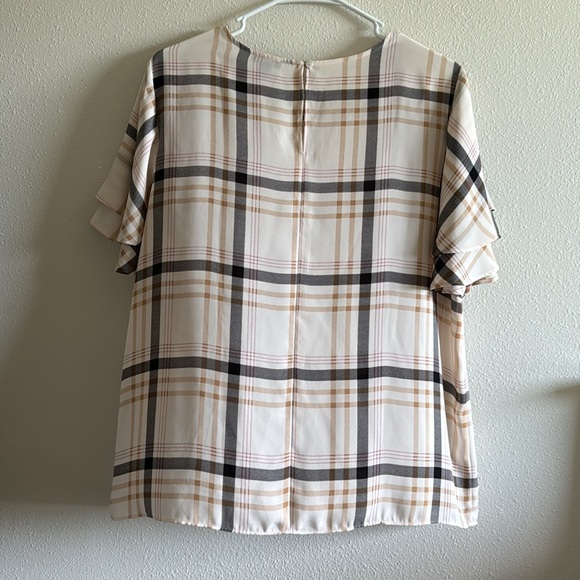 Ann Taylor Blouse with Ruffle Sleeves Size L - Like brand new!! No flaws! - Picture 8 of 12